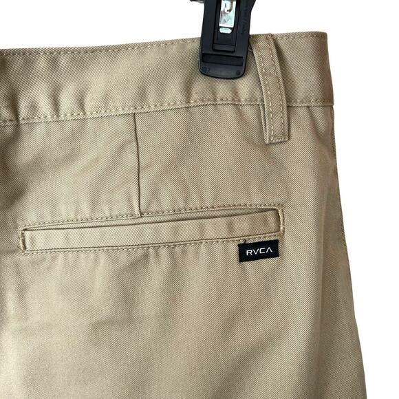 RVCA 10" The Weekend Chino Flat Front Shorts 21" Outseam in Khaki Men's 36 Waist - Picture 7 of 10